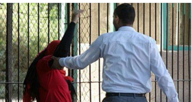 اتصال زوجة بأحد البرامج لتشكو تقصير زوجها جنسيًا تسبب فى "خراب بيتها"