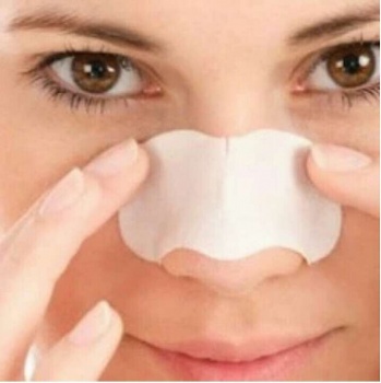 كيف تتخلص من الرؤوس السوداء في الوجه والأنف؟
