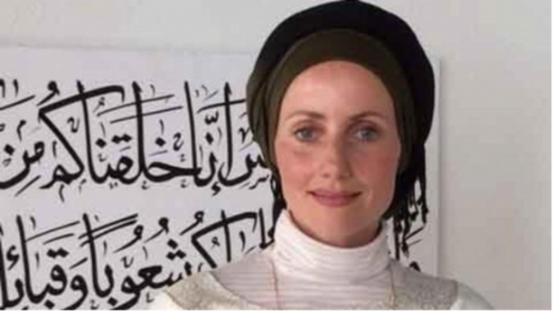 أول صلاة جمعة تؤمها النساء في الدنمارك.. تطرح تساؤلات عدة!