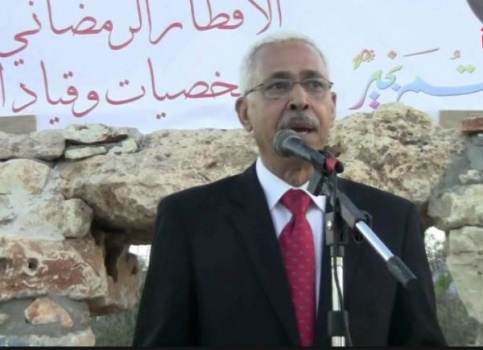 قرار من الرئيس عباس بفصل رئيس بلدية اريحا السابق من حركة فتح