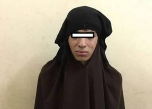 تخفّى بالنقاب ليتحرّش بالسيّدات.. ماذا حصل عندما اكتشفوه؟