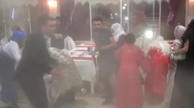 لماذا حظرت ولاية تركية حفلات الزفاف بالأماكن العامة؟