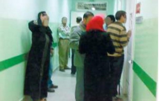 فتاة تثير الرعب في مستشفى البشير بعد ان تركها خطيبها !