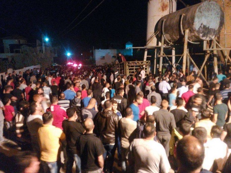 بالصور..السفير التونسي يعزي بضحايا حادث السير المفجع في جنين