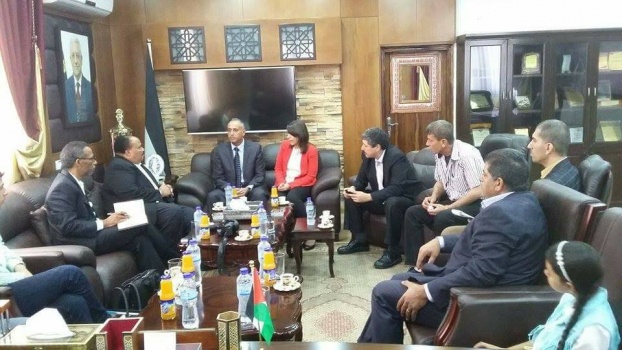 بالصور..مارتن لوثر كينغ الثالث يطلع على أوضاع محافظة جنين