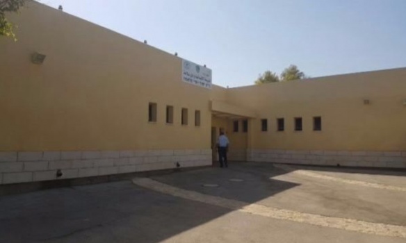 اضراب مدرسة في إحدى القرى الفلسطينية إثر نشر صور غير أخلاقية لمدير المدرسة