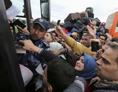 مصادر: مصر تفتح معبر رفح الاثنين المقبل