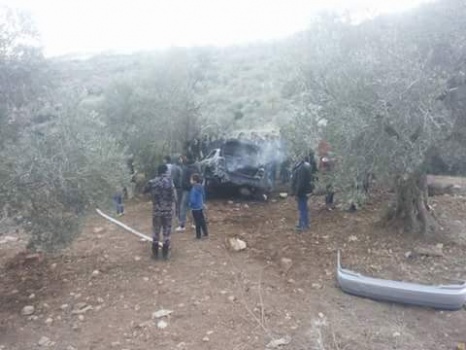 الدفاع المدني يخمد حريق مركبة في قرية عانين غرب جنين