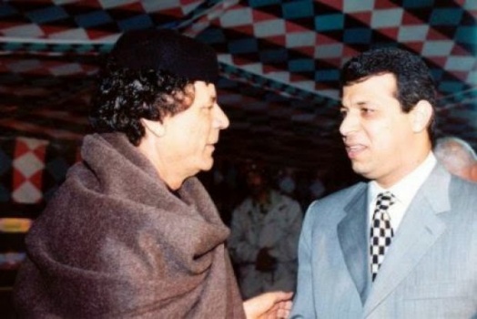 ما قصة الملايين؟..ليبيا تطالب دحلان بإعادة 500 مليون يورو لخزينتها