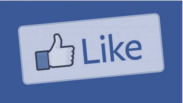 صور| بسبب LIKE على منشور.. مقدم برامج بإذاعة أردنية يطرد اعلامية من العمل!