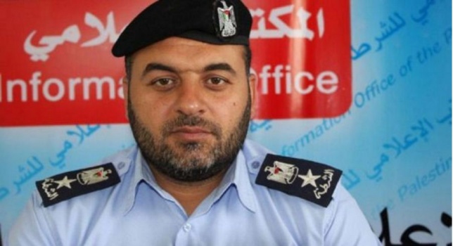 إصابة الناطق باسم شرطة غزة أيمن البطنيجي اثر طعنه بالصدر