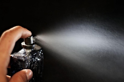 رش العطر على هذه المنطقة من الجسم يديمه لوقت أطول