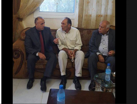 نائب محافظ جنين ابو الرب يتفقد عائلة الشهيد محمد تركمان