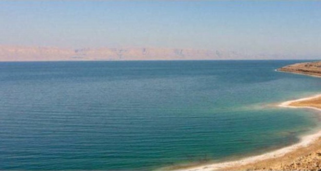 البحر يجعل صياداً عمانياً مليونيراً بالصدفة