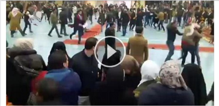 مشاجرة عنيفة في حفل تخرج بجامعة مؤتة (فيديو)