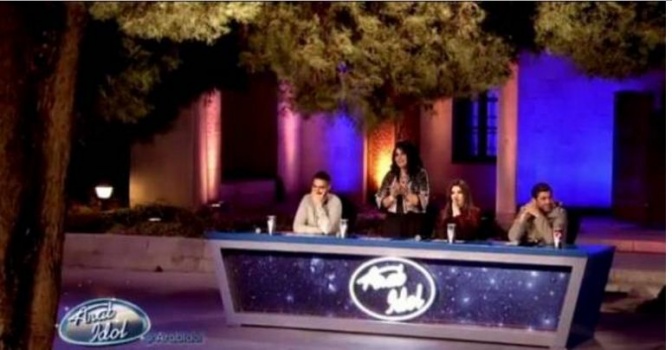بالفيديو : شاهدوا متسابقة Arab Idol التي اجبرت احلام على الوقوف لها!!