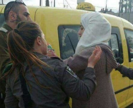 الاحتلال يعتقل طفلة بدعوى محاولة الطعن