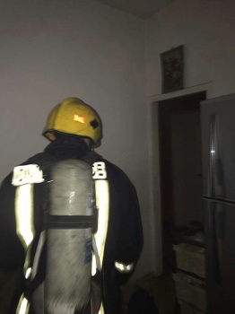 إخماد حريق منزل في مدينة جنين