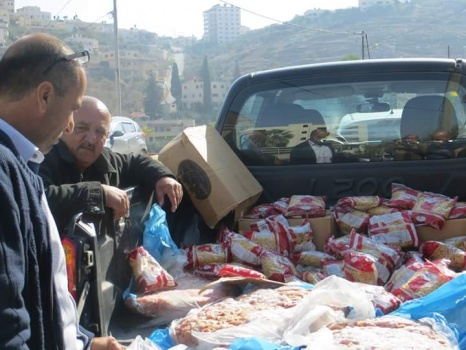 ​اتلاف لحوم مجمده ومواد غذائية &nbsp;فاسدة في جنين