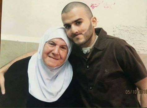 الطواقم الطبية الإسرائيلية تجري عملية جراحية لأسير جريح من جنين