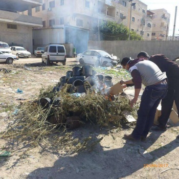 الشرطة والنيابة العامة تتلفان مواد مخدرة في جنين