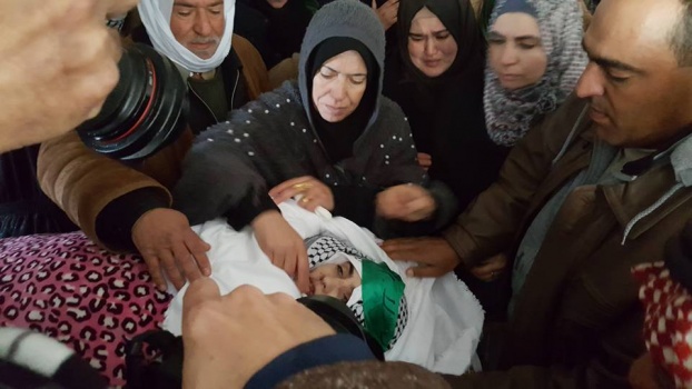 شهيدة أوجعت القلوب..تشييع جثمان الشهيدة الخضور في الخليل