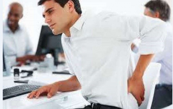 أربع نصائح سهلة للتخلص من آلام الظهر