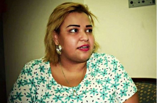 ويزو تنشر صورة سيلفي مع خطيبها شريف