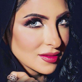 زينب العسكري عادت للأضواء.. شاهد كم تغيرت!