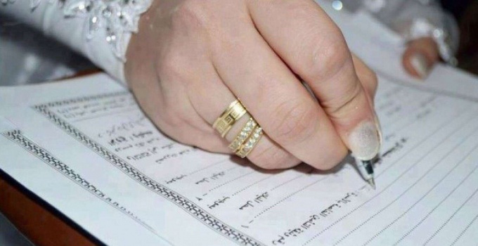 هل يحق للزوجة اشتراط عدم الزواج عليها في عقد النكاح؟ حلال أم حرام؟