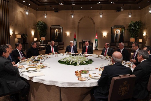 الرئيس يلتقي العاهل الأردني في عمّان