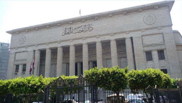 سجن 19 مصرياً عامين.. تظاهروا من دون إذن