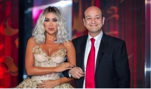 عمرو أديب لمايا دياب: "أنتي بتعملي كل الحاجات الغلط"