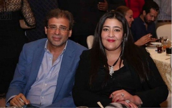 أول تعليق من زوجة خالد يوسف بعد إيقافه في المطار