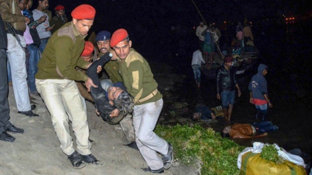 26 قتيلاً على الأقل في غرق مركب في الهند