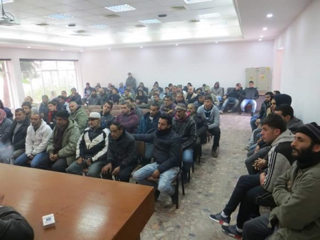 بالصور..بلدية جنين تخصص مكانا لأصحاب البسطات العشوائية