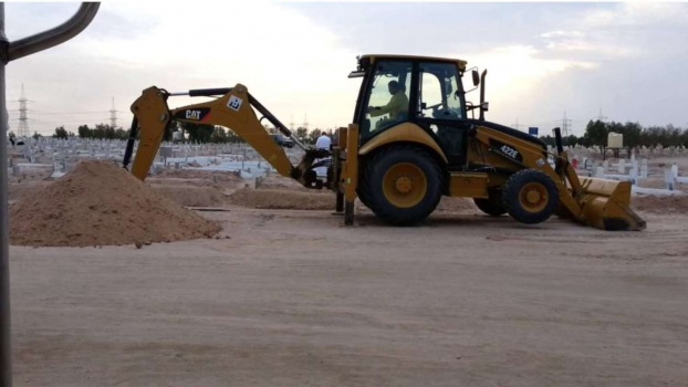 قصة مروّعة.. كويتي ذهب لدفن قريبه فحُشر في قبر آخر