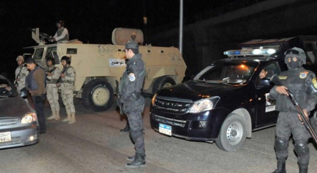 مقتل 8 شرطيين في هجوم مسلح جنوب غرب مصر