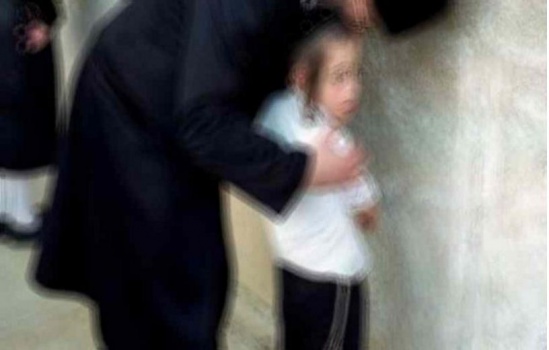 حاخام يهودي يغتصب طفلاً قاصراً في إحدى المستوطنات