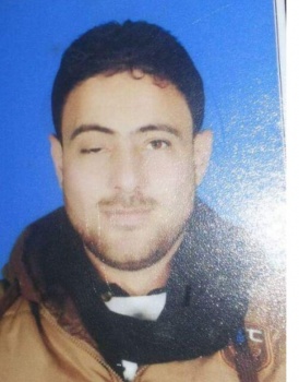 الصياد الهسي، سحق المحتلون قارب صيده، بـ"خطأ فني" فغيّبه البحر