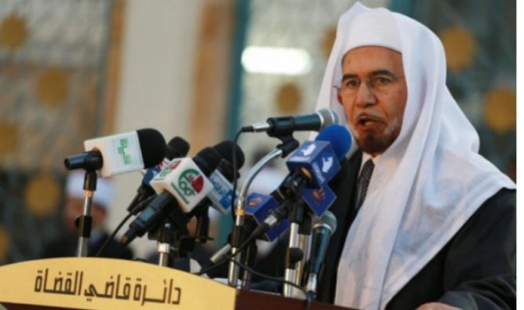 الاردن: على اثر خطبته يوم الجمعة ... استقالة أحمد هليل من كافة مواقعه
