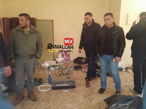 بالصور..الأمن الوقائي والشرطة يضبطان 95 شتلة مارجوانا في قلقيلية.