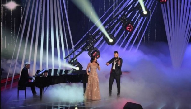 مسرح Arab Idol تحول إلى "تراجيديا" بسبب غناء شيرين والأزمة اليمنية ورد يعقوب شاهين