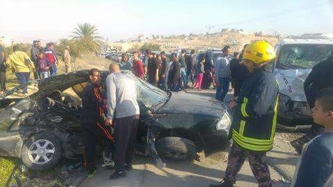 مصرع مواطن 24 عام وإصابة اربعة أخرين بحادث سير في مدينة اريحا.