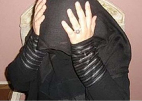 الأردن.. حبس سيدة حاولت قتل زوجها بدافع 'الغيرة'