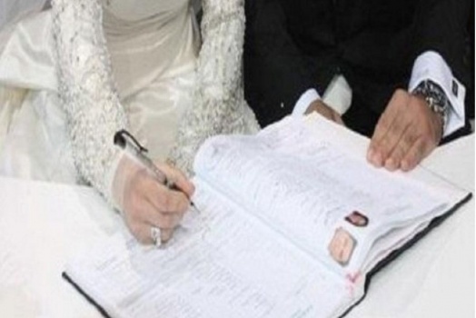سبب غريب أدى إلى قتل عريس وعروسه ليلة زفافهما طعناً بالسكاكين ..