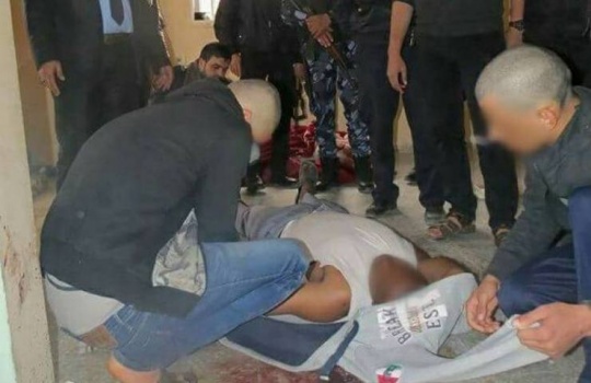 صور- في غزة.. تناوبَا على قتله بالبلطة