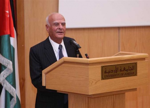 وفاة العالِم الفلسطيني الكبير &laquo;علي نايفة&raquo;