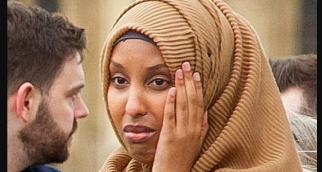 المحجبة التي شتمها رواد مواقع التواصل بسبب صورتها إثر هجوم لندن تخرج عن صمتها!