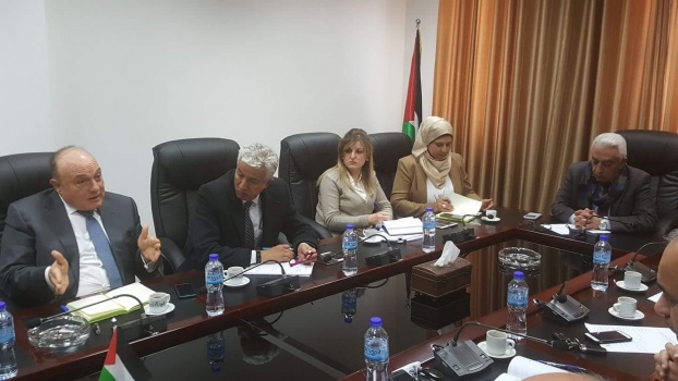 وزارة المالية والتخطيط تعقد اجتماعها الدوري مع ممثلي القطاع الخاص